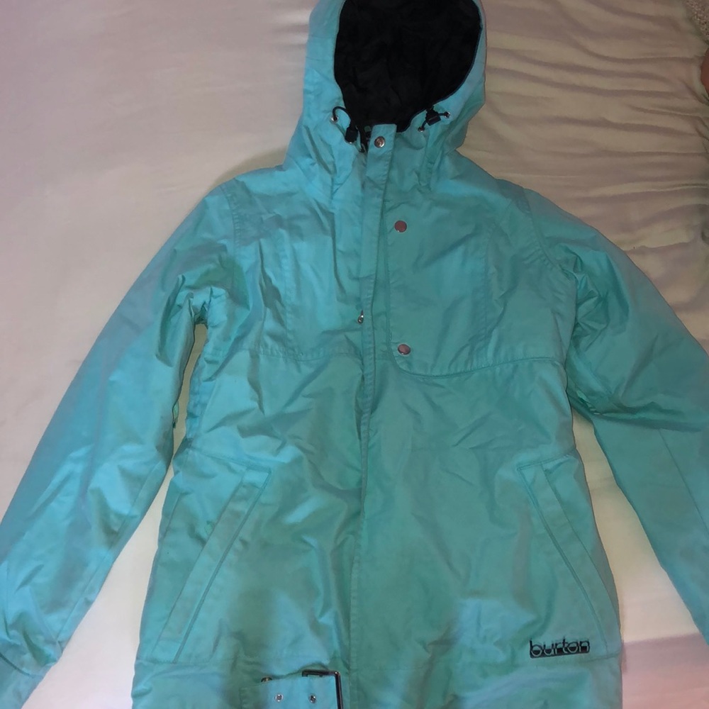 Snowboarding jacket